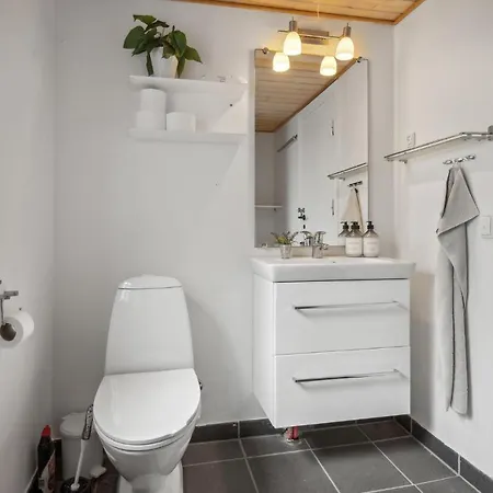 Gorgeous In With Wifi 4* Middelfart