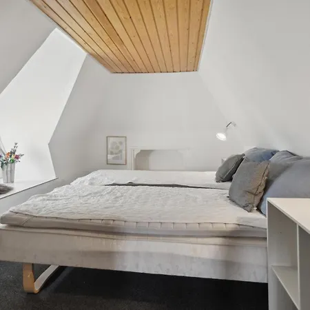 Hotel Gorgeous In With Wifi Middelfart